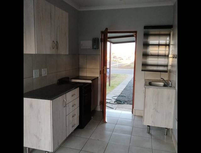 3 BEDROOM PROPERTY TO RENT IN WATERVAL EAST